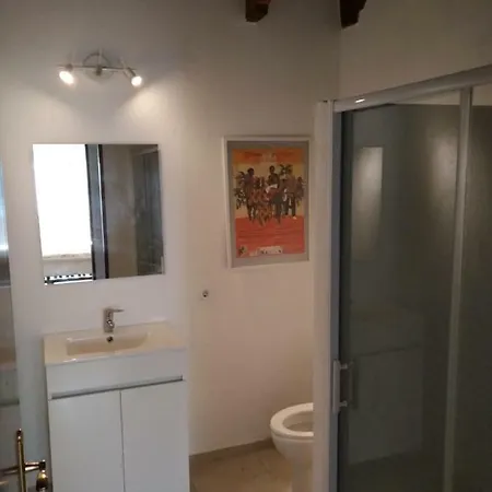 Διαμέρισμα Casa Florinda #3 *